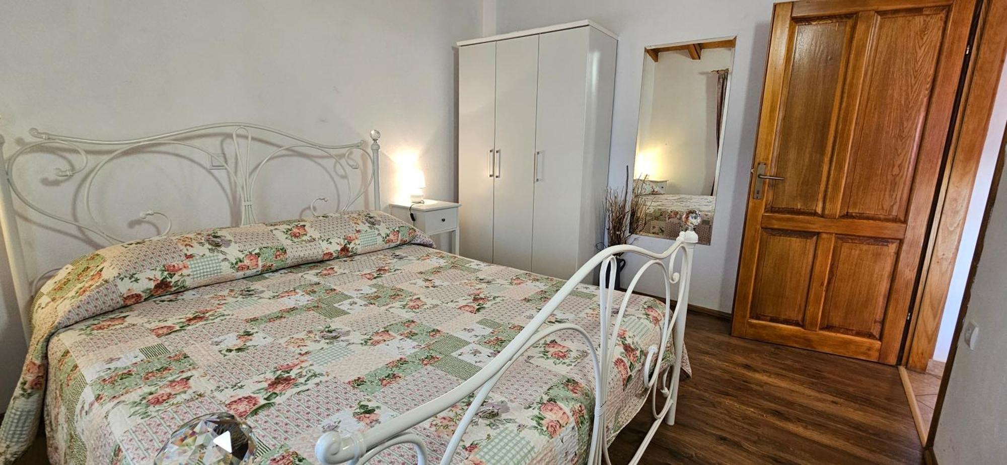 Apartments Vesna With Pool - New! Sveti Lovreč Pazenatički 部屋 写真
